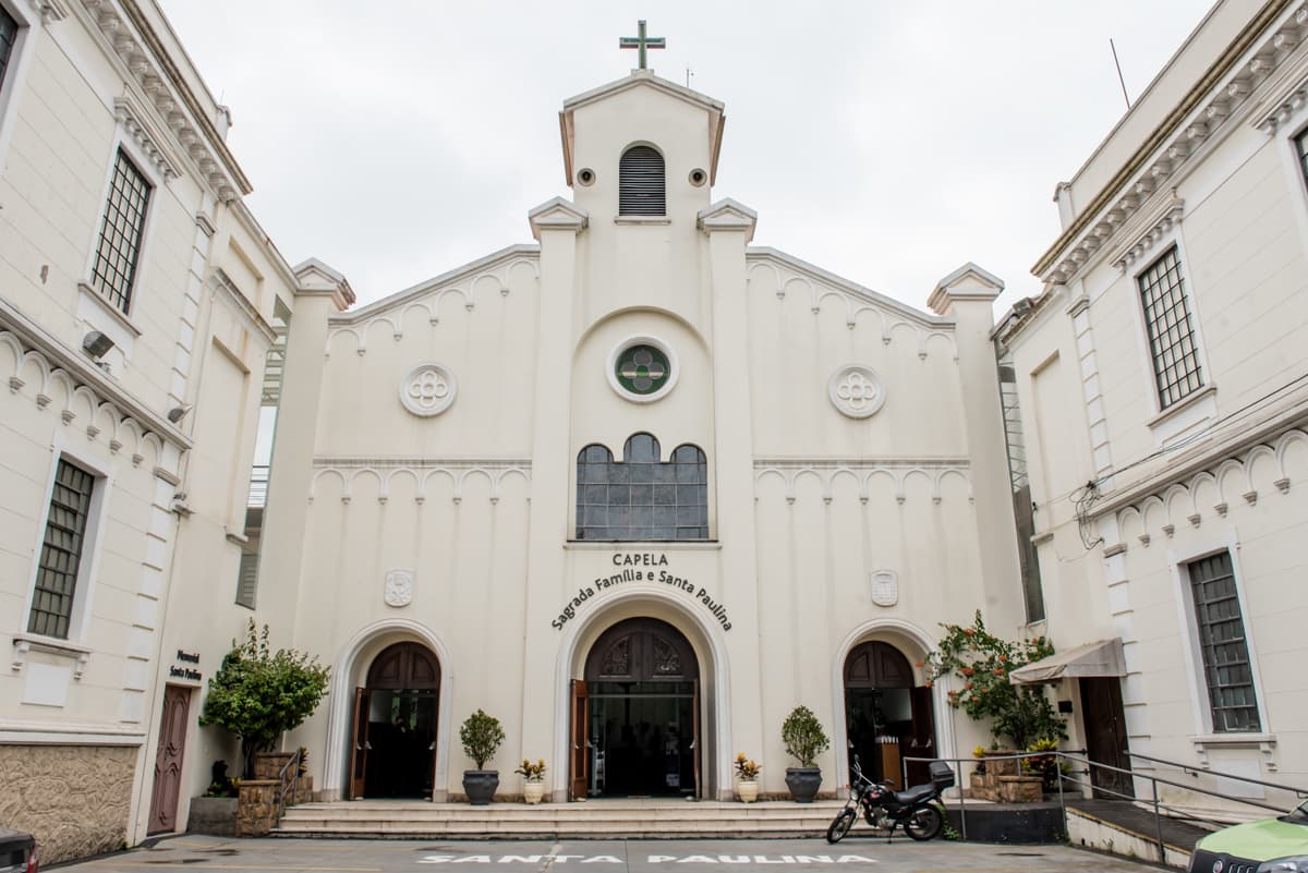 Capela Sagrada Família e Santa Paulina